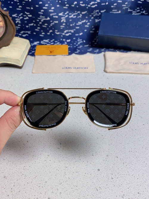 ルイヴィトンサングラス内部構造